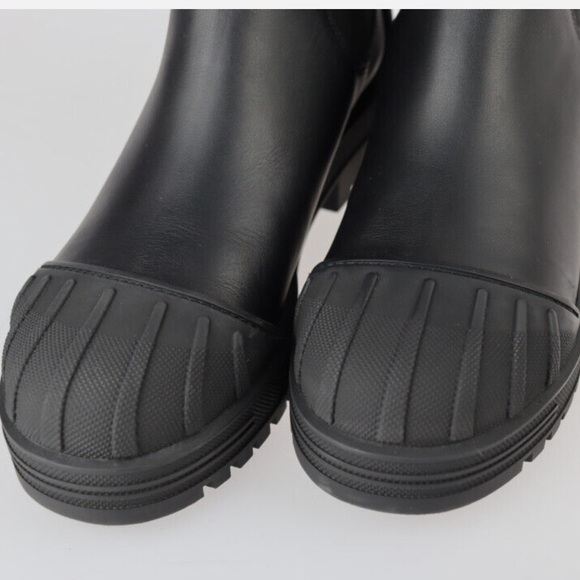 Dior Iron Boot 2020 - Picture 2 of 7